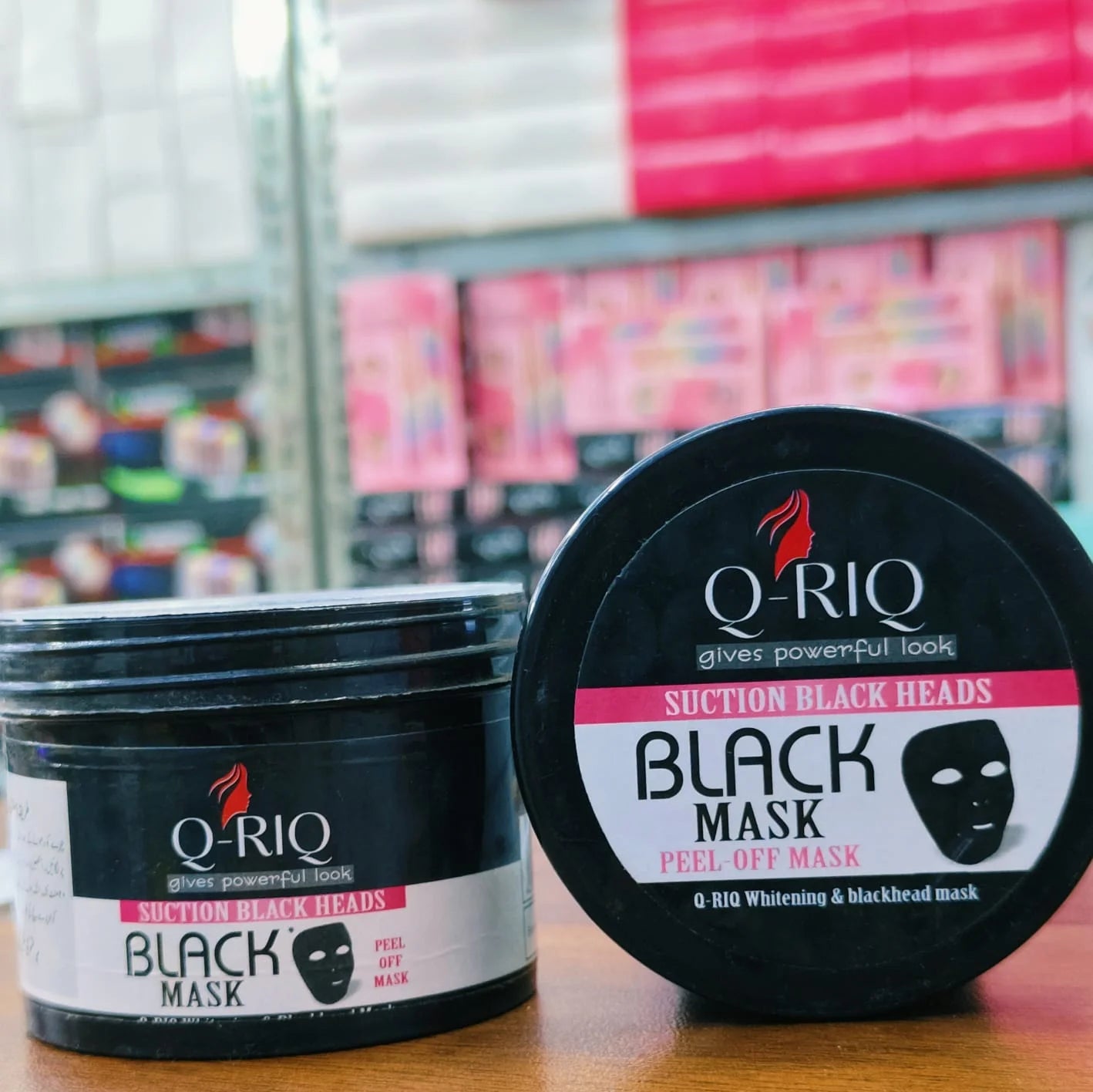 Q-Riq Black Mask Suction black heads peel-of mask